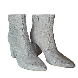 BCBGeneration Briel 2 Silver Jeweled Ankle Boots Booties Size 7 EUC